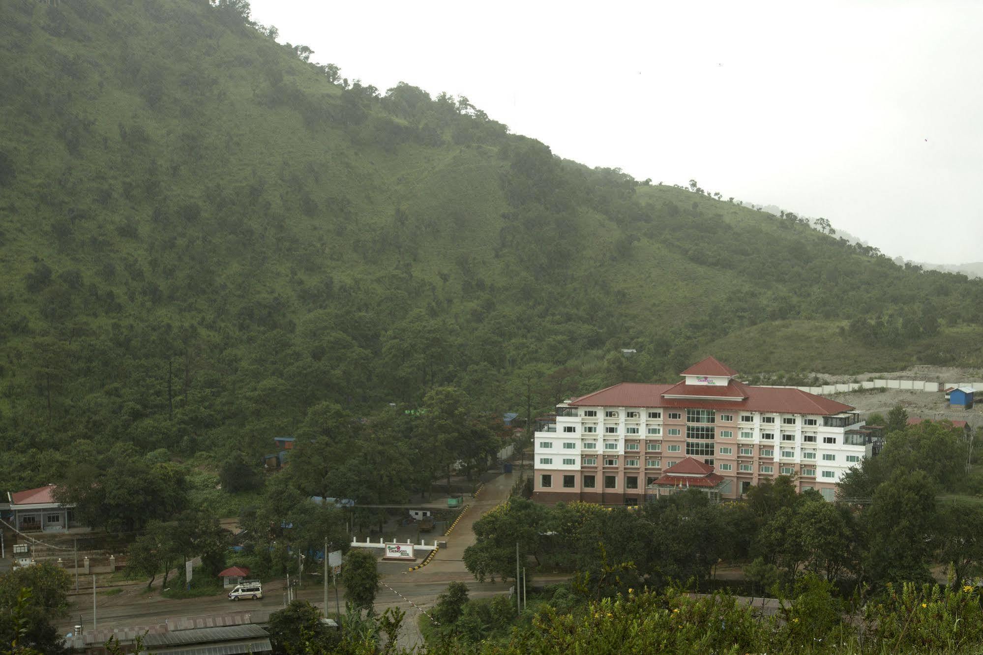 Royal Taunggyi Hotel Bagian luar foto