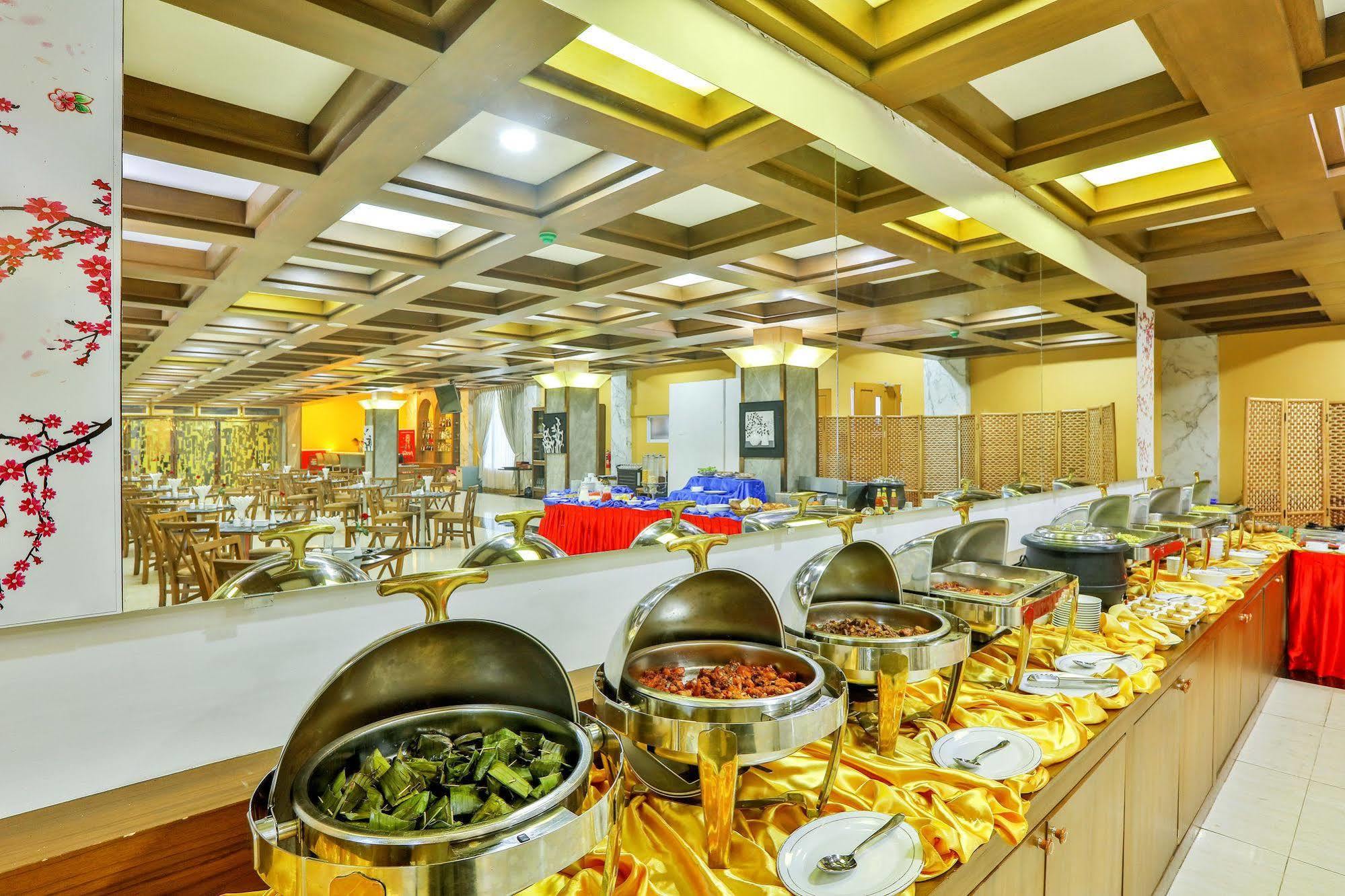 Royal Taunggyi Hotel Bagian luar foto