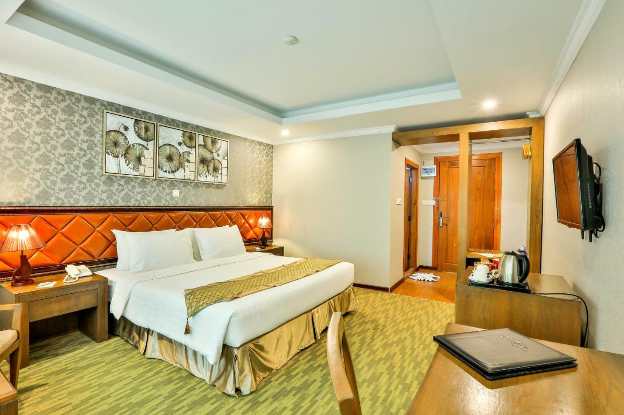 Royal Taunggyi Hotel Bagian luar foto